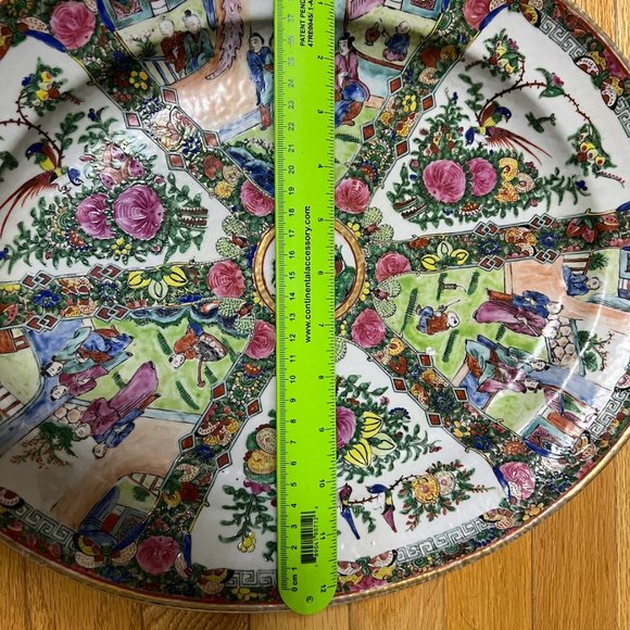 Vintage GuangCai (廣彩瓷）Chinese Medallion Family Rose Oval Platter, 16" x 13.25" x - Picture 4 of 11